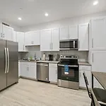 Old Town Oasis ,Ev Access 5 Mins To Scottsdale Stadium-Golf